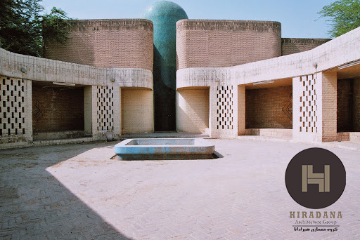 معماری ایرانی با کامران دیبا